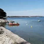 Mobile Cinzia Pula