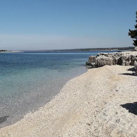 Mobile Cinzia Holiday home Pula