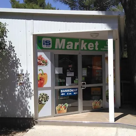 Mobile Cinzia Semesterbostad