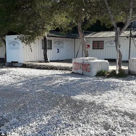 Mobile Cinzia Semesterbostad Pula